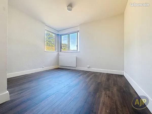 Studio 1 pièce 21 m²