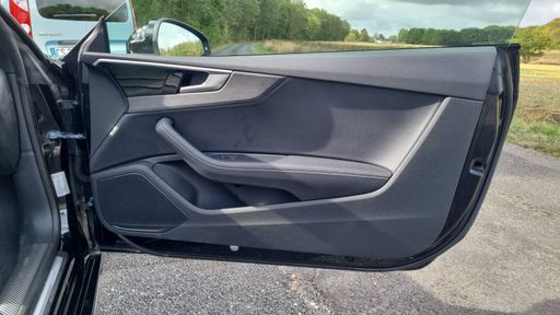 Audi A5 Cabriolet 40 TFSI 190 Mild Hybrid S-Tronic 7 - Avus – 2020 – 23055 km – Essence – Boîte Automatique — photo 55
