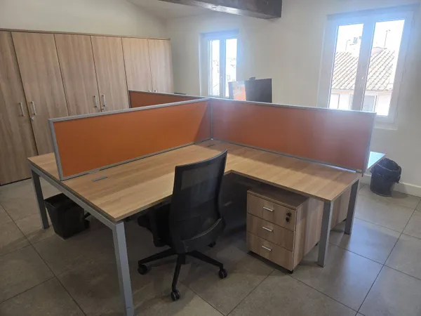 Bureaux 100 m²