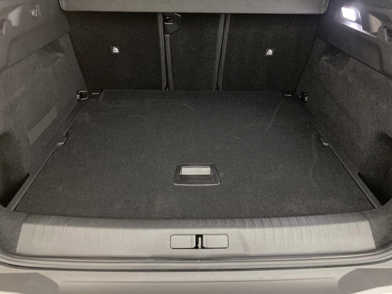 Peugeot 3008 hybrid 145 e-dcs6 gt — photo 6