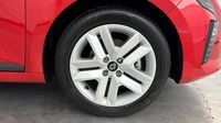 Renault Clio 1.6 E-Tech 145ch full hybrid Evolution - 24 — photo 20
