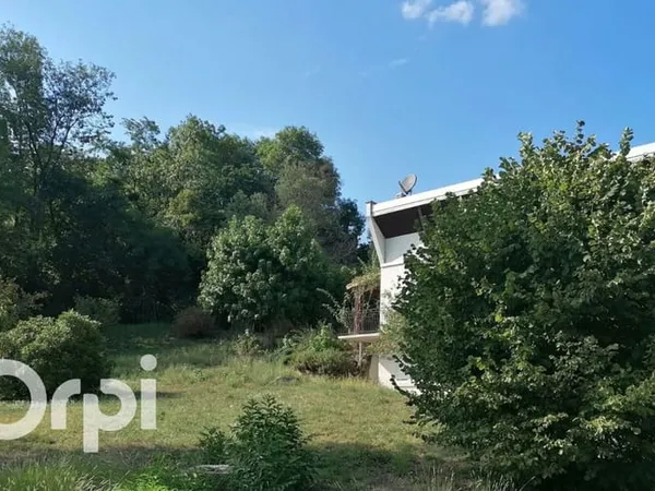Maison 6 pièces 195 m²