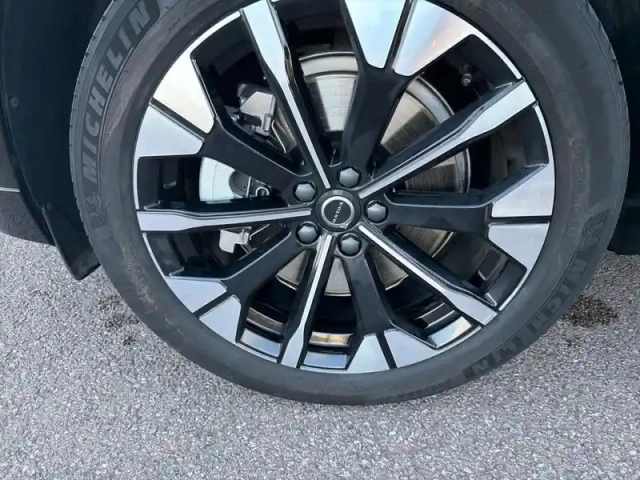 Volvo Xc60 t6 hybride rechargeable 350ch ultra style dark geartronic 8 awd — photo 6