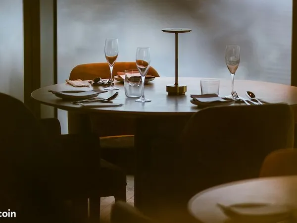 Restaurant 155 m² PARIS