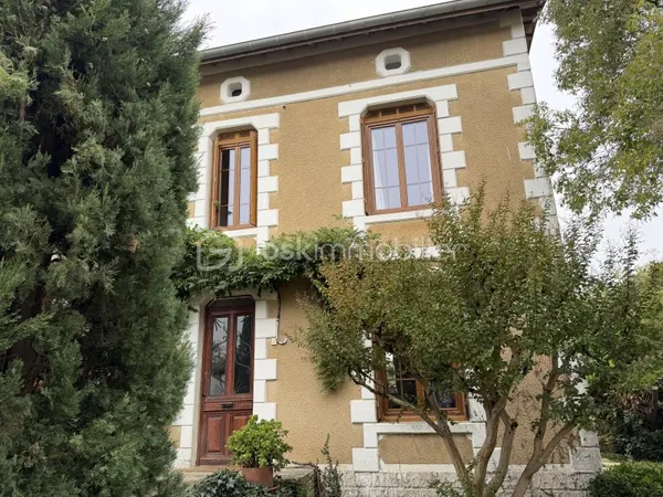 Maison 4 pièces 135 m²
