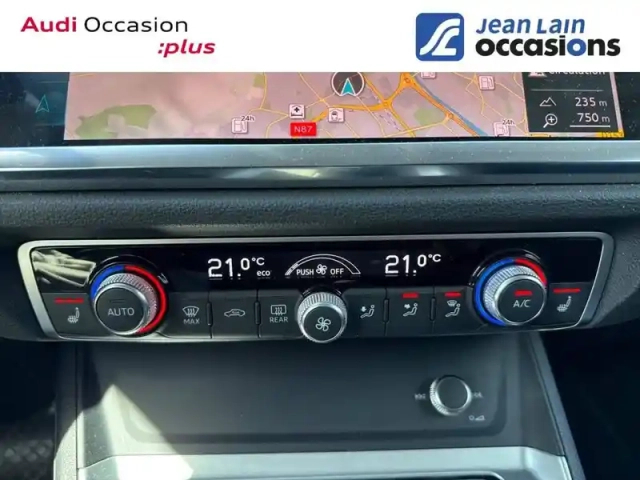 Audi Q3 45 tfsi 230 ch s tronic 7 quattro — photo 14