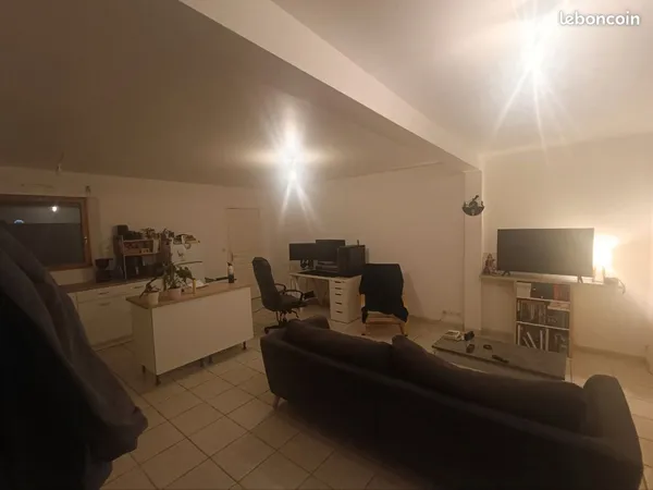 Maison mitoyenne T2 50 m2 garage rdc