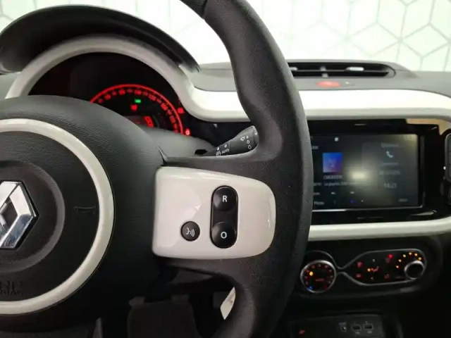 Renault Twingo iii sce 65 — photo 30