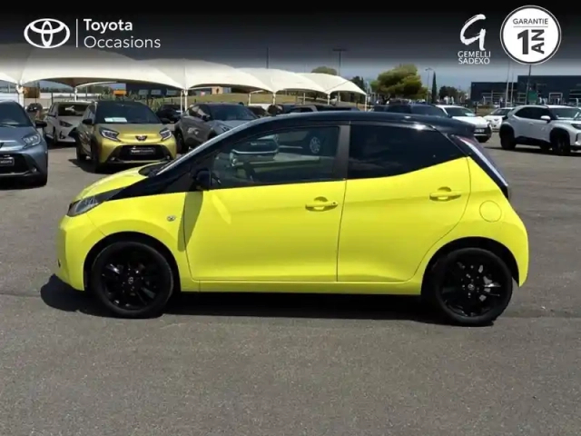 Toyota Aygo 1.0 vvt-i 69ch x-cite 3 jaune fizz 5p — photo 3