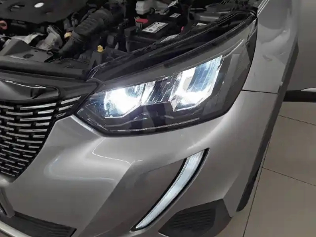 Peugeot 2008 bluehdi 130 s&amp;s eat8 — photo 88