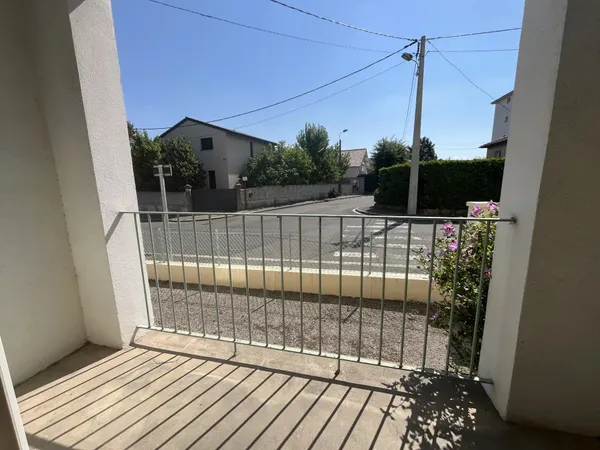 VALENCE - APPARTEMENT T3 AVEC BALCON ET CAVE