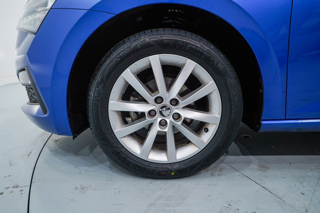 Skoda Scala — photo 10