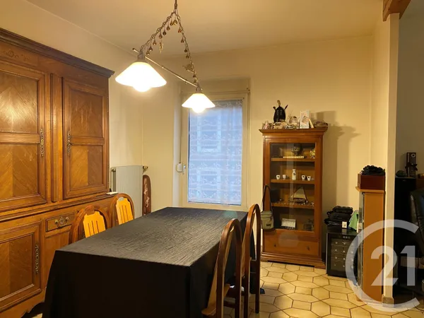 Appartement 4 pièces 85 m²