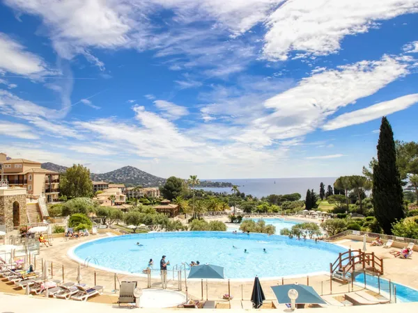 SAINT RAPHAEL 'CAP ESTEREL' | 2P 28M² | TERRASSE 10M² | VUE MER