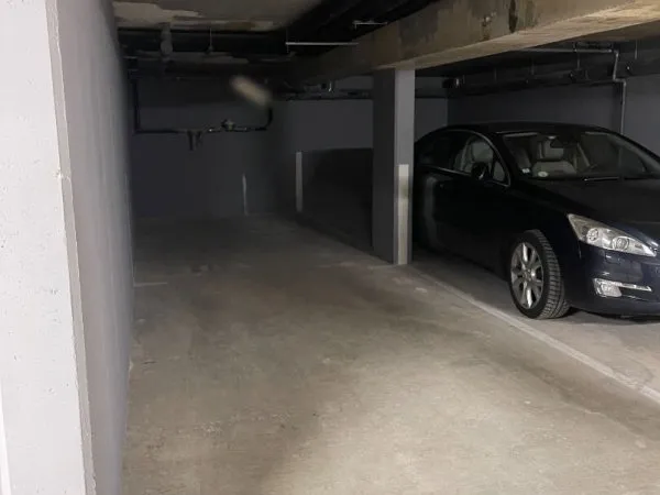 Stationnement Location Chartres   120€