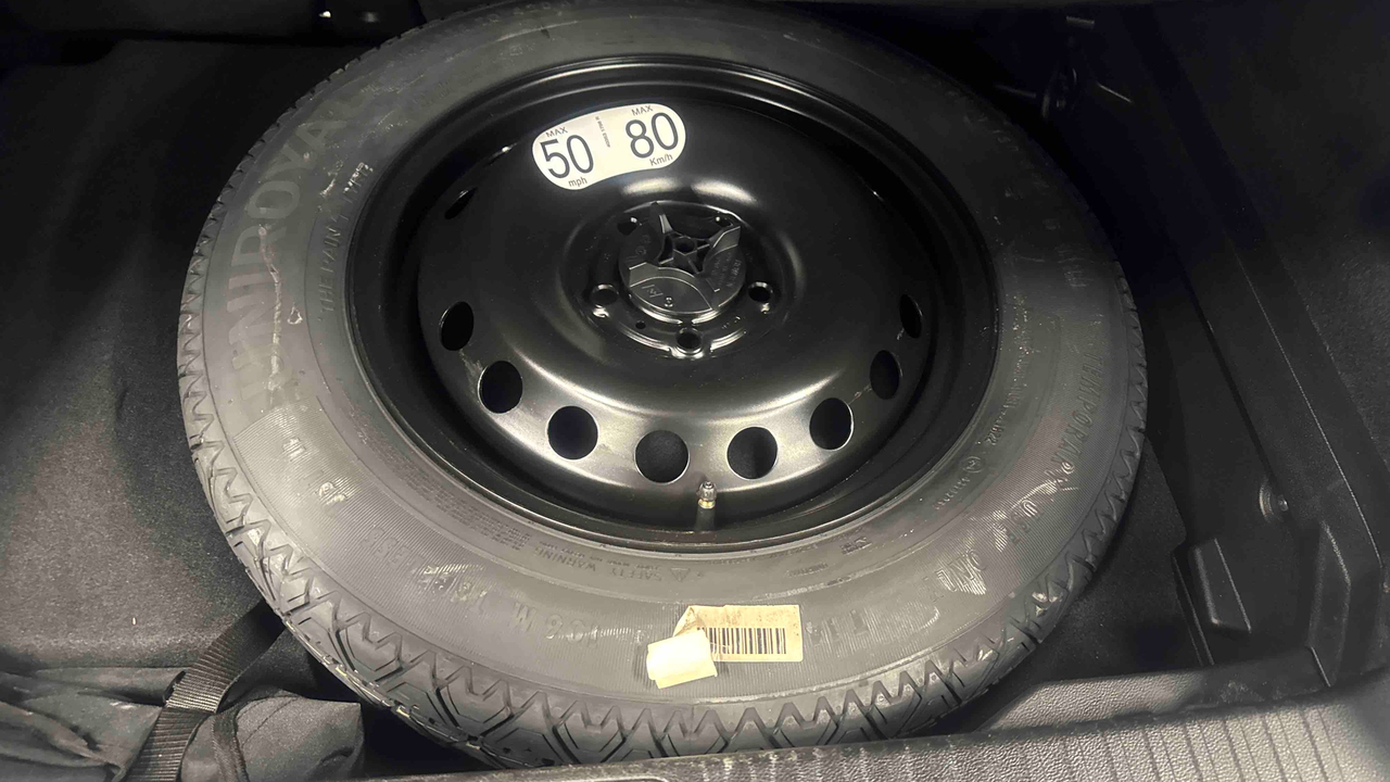 Renault Captur E-Tech 145 - 21 — photo 15