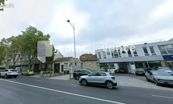 Local commercial 250 m²