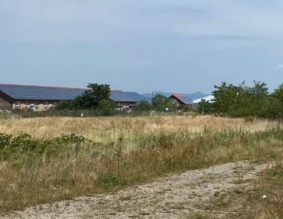 Parcelle 98,66 ares en zone d'activité