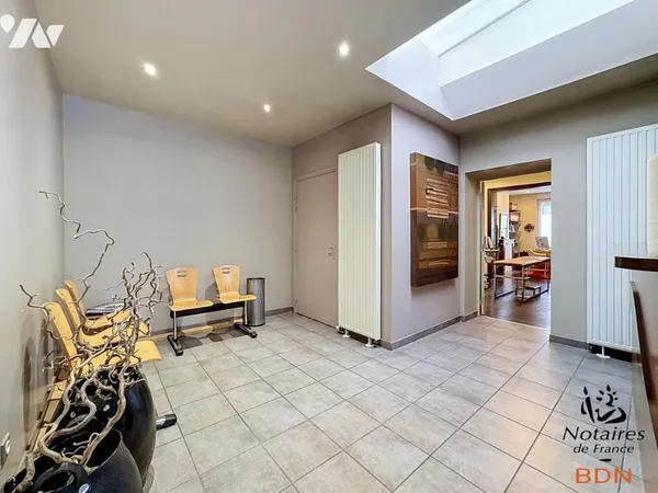 Immeuble 93 m²