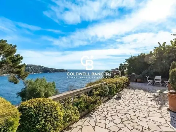 Villa 7 pièces 203 m²