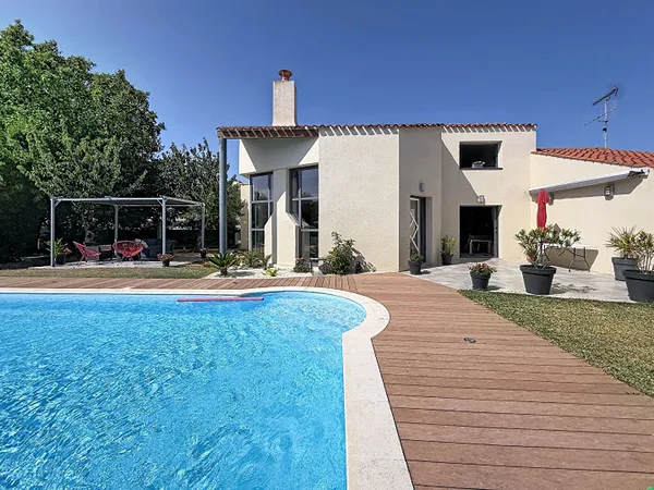 Maison 5 pièces 156 m²