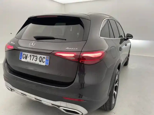 Mercedes Glc 300 de 9g-tronic 4matic — photo 32