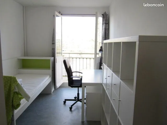 Photo 1