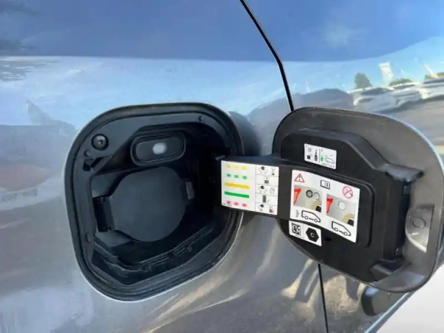 Renault Twingo e-tech electric equilibre r80 achat intégral — photo 10