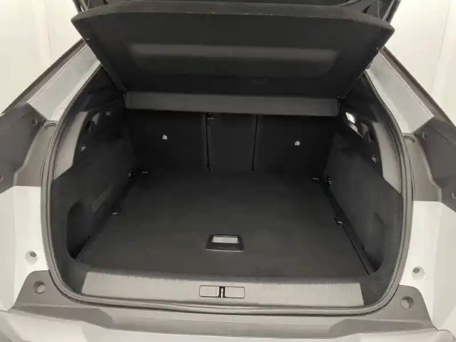Peugeot 3008 electrique 210 ch 73 kwh — photo 13