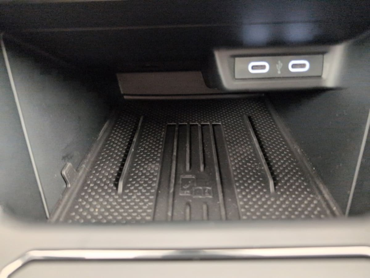 Volkswagen Polo — photo 20
