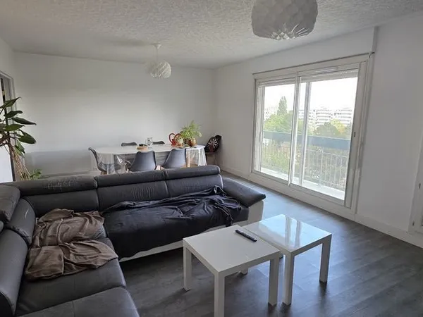 COLOCATION BEAULIEU 1 CHAMBRE DISPONIBLE