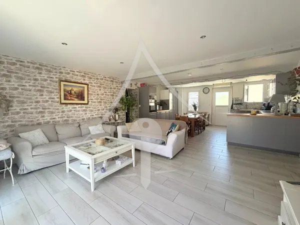 Maison de plain-pied T3 112 m² à Lagardelle-sur-Lèze (31870)