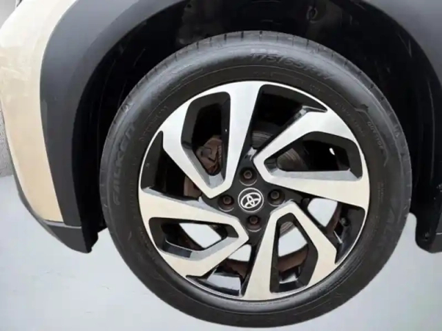 Toyota Aygo 1.0 vvt-i 72 design — photo 9