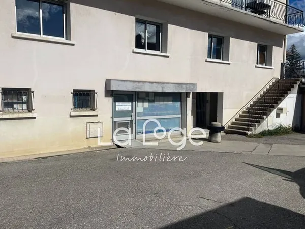 Bureaux 210 m²