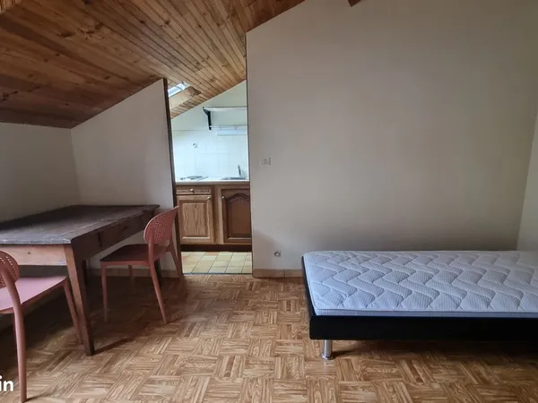 Studio 1 pièce 15 m²
