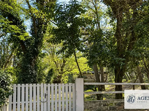 Terrain 2790 m²