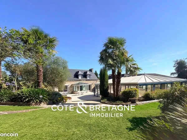 Propriété 6 pièces 205 m²