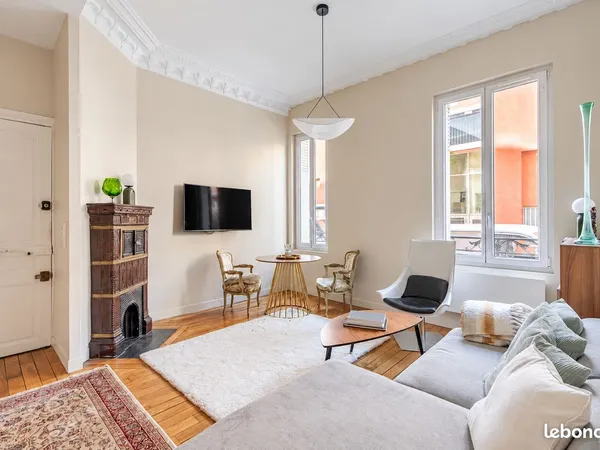 Asnières-sur-Seine Centre Ville- Appartement 3 pièces entièrement rénové