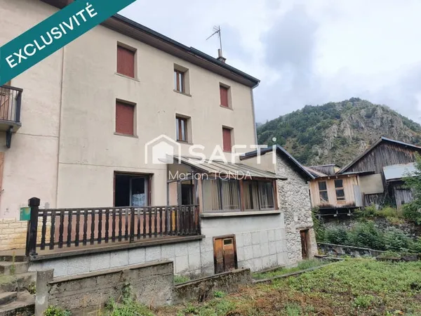 Maison à fort potentiel d'aménagement