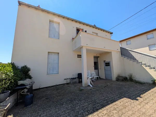 LE COTEAU ? T4 DE 93,18 M² ? 2 TERRASSES ? BEAU POTENTIEL