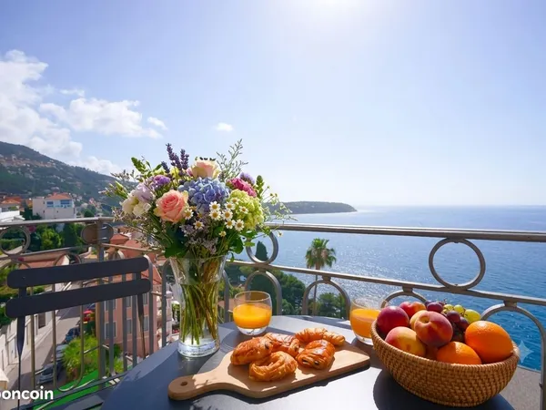 Superbe T3 - Vue Mer Panoramique — 2 min de Monaco