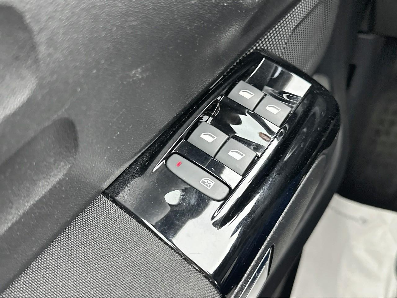 Citroën C3 puretech 110 s&s eat6 shine — photo 15