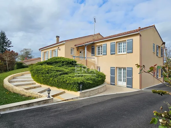Maison 6 pièces 170 m²
