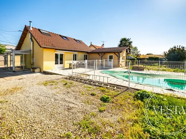 Maison 7 pièces de 156m2 à Gevrey Chambertin