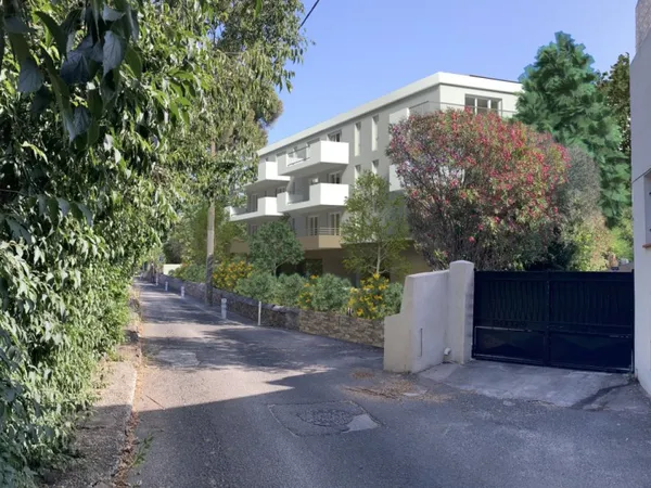 APPARTEMENT DE TYPE 2 TOULON