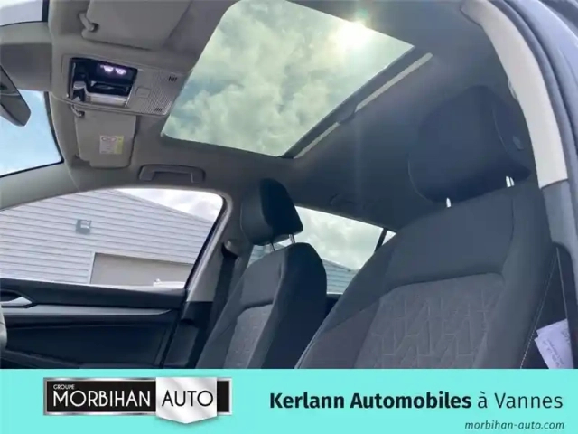 Volkswagen Golf 1.5 ehybrid 204 dsg6 — photo 5