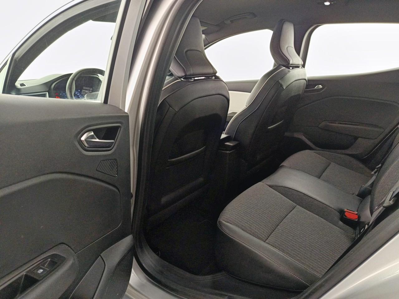Renault Clio tce 100 gpl - 21n intens — photo 18