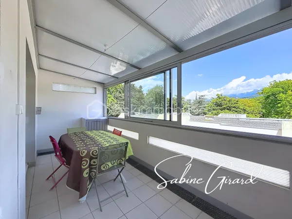 Appartement 5 pièces 100 m²