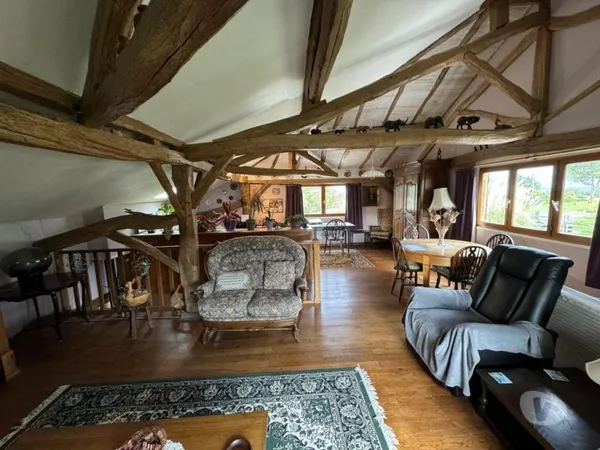 Charmant maison avec grand jardin dans un Hameau Paisible