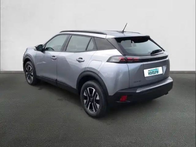 Peugeot 2008 hybrid 110 e-dcs6 — photo 27